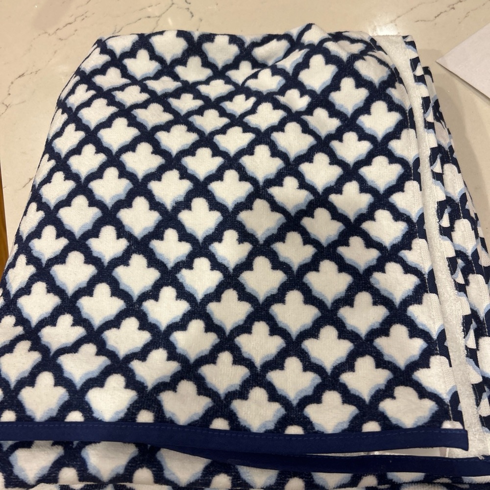 Roller Rabbit Pottery barn navy jemina trellis bath towel